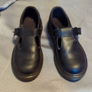 Little girls black Mary Jane's